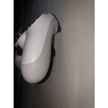 PS4 Controller Wall Mount Play Station Gaming Gamer