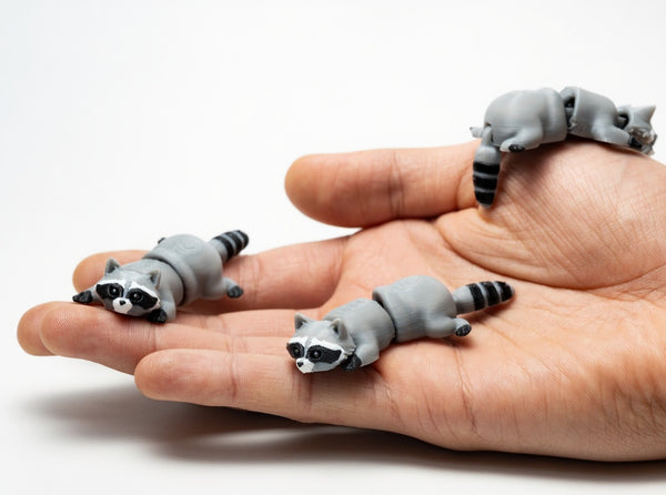Tiny Raccoon - Articulated Keychain