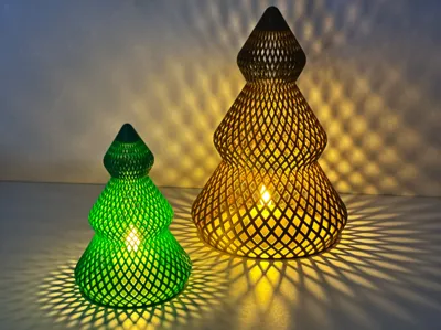 Meshed Christmas Tree Modern Holiday Sculpture – Holiday Decor