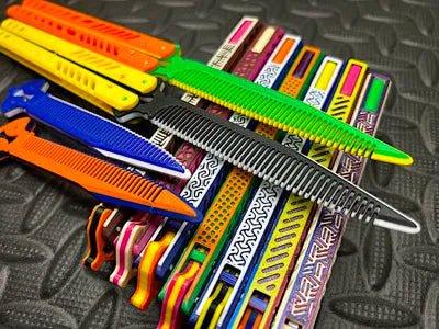 Balisong Butterfly Knife with Comb Trainer – Fidget Toy