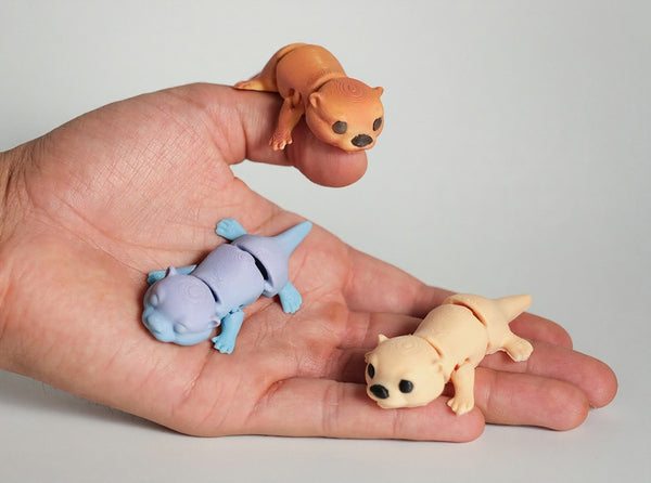 Benny the Otter - Articulated Keychain