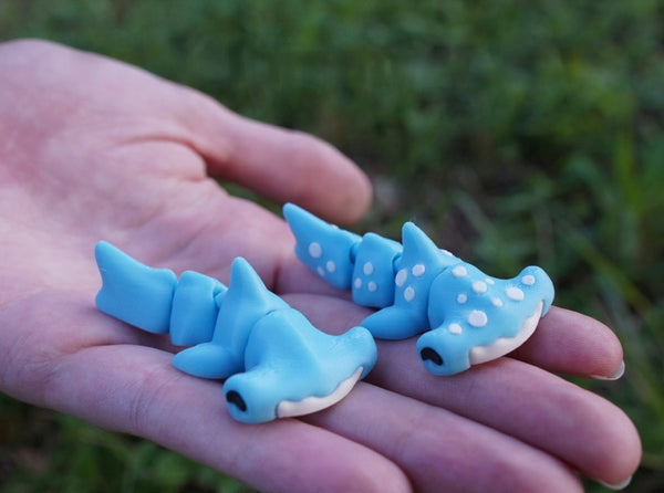 Mini Articulated Hammerhead Shark